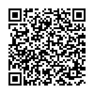 Ou se preferir, escaneie o código abaixo apontando a câmera do seu celular para fazer o download direto da loja oficial do Google Play Store: